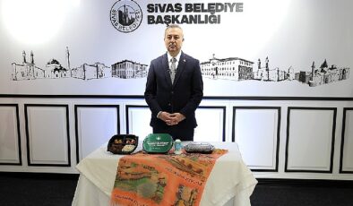 Büyük Birlik Partisi Sivas Belediye Lideri Dr. Adem Uzun, seçim periyodu vaatlerini “…Ve başlıyoruz” sloganıyla teker teker hayata geçireceğini söz etmişti