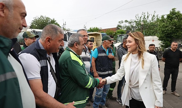 Lider Memnun’dan Paklık İşleri çalışanına sabah vardiyası ziyareti