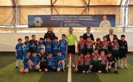 Nevşehir Belediyesi tarafından düzenlenen İlkokullar Ortası 23 Nisan Halı Saha Futbol Turnuvası Çeyrek Final Karşılaşmaları tamamlandı