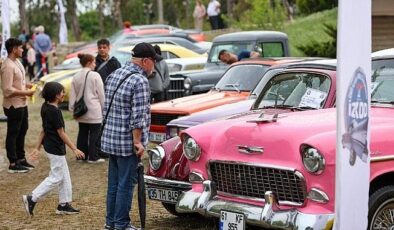 12. Klasik Araba Şöleni Urla’da