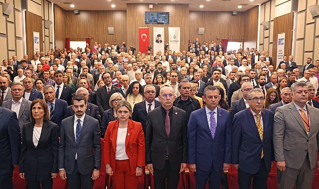 Çankaya Belediye Başkanı Hüseyin Can Güner, Toplumsal Demokrasi Derneği’nin düzenlediği “21’inci Yüzyılda Yeni Toplumsal Demokrat Belediyecilik” paneline mesken sahipliği yaptı