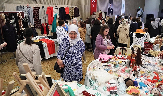 Çankaya Belediyesi Çankaya Meskenleri, yıl boyunca eğitim alan kursiyerlerinin ürettiği çalışmaları Başkentlilerle buluşturdu