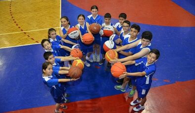 İzmir’de yaz okulları için kayıtlar başladı