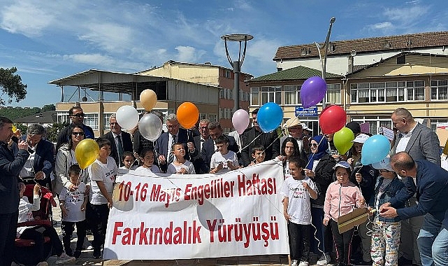 Kandıra Belediye başkanı Erol Ölmez 10 – 16 Mayıs Engelliler Haftası münasebetiyle düzenlenen Farkındalık Yürüyüşüne katılarak engelliler için yürüdü