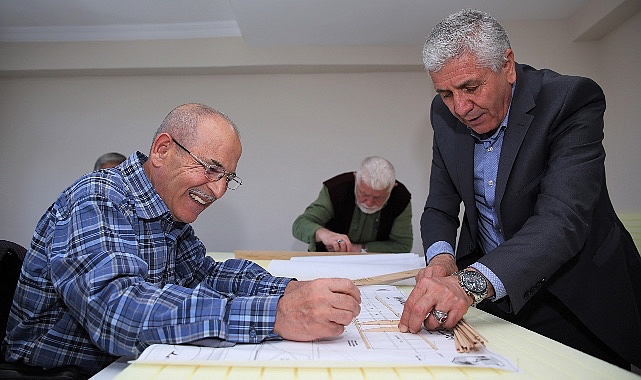 Keçiören Belediyesi Huzurevi’nde yaş almış büyükler için model uçak imaline yönelik eğitimler başladı