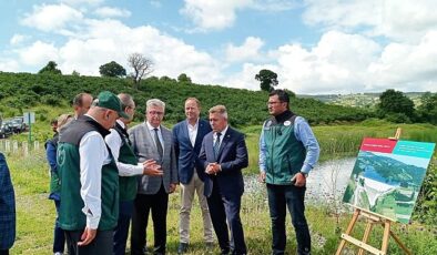 Kocaeli Valisi Seddar Yavuz, bir dizi inceleme ve ziyaretler için Belediye Liderin Erol Ölmez’in mesken sahipliğinde Kandıra’daydı