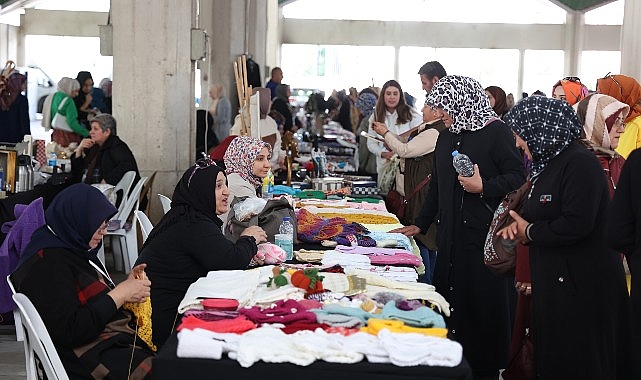 KOMEK Pazarı Anneler Günü Aktifliği Bayan Kursiyerlerin İktisadına Dayanak Oldu