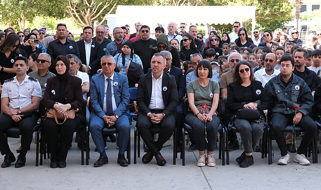 Trafik kazasında hayatını kaybeden öğretmen Erkan Şahin için anma merasimi