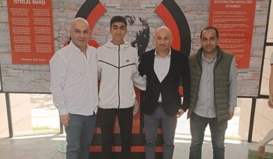 Başşehir EDAŞ Spor Kulübü Türk Futboluna Oyuncu Yetiştiriyor