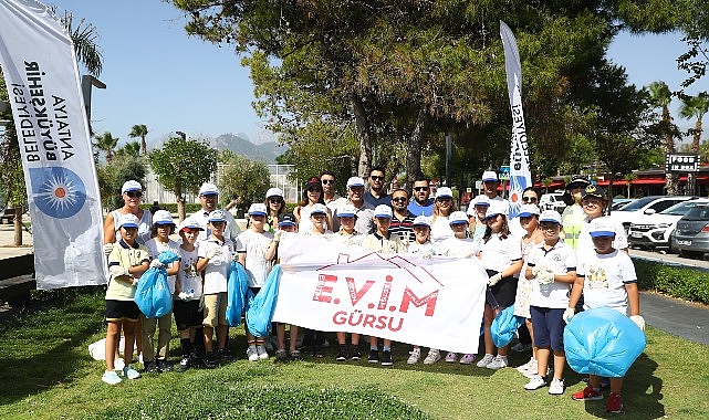 Etraf Günü’nde çocuklardan manalı aktiflik