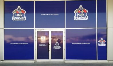 İBB Halk Market, yurdun dört bir yanındaki üretici kooperatiflerinin yöresel eserlerini uygun fiyata satmaya devam ediyor