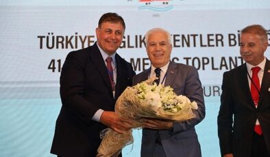 İzmir Büyükşehir Belediye Lideri Dr. Cemil Tugay, Sağlıklı Kentler Birliği Lideri oldu “İklim krizi ile uğraş için lokal aksiyon planları oluşturacağız”