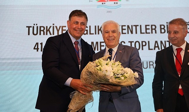 İzmir Büyükşehir Belediye Lideri Dr. Cemil Tugay, Sağlıklı Kentler Birliği Lideri oldu “İklim krizi ile uğraş için lokal aksiyon planları oluşturacağız”