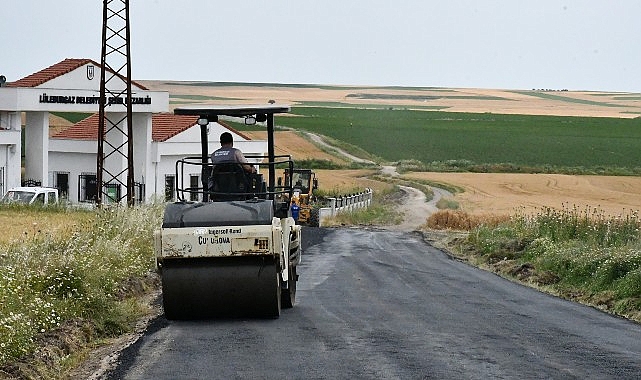 Lüleburgaz’da asfaltlama çalışmaları sürüyor