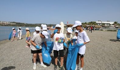 Muhafızlardan “çevre günü” paklığı