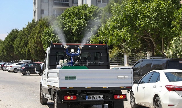 Buca’da ilaçlama son süratle devam ediyor