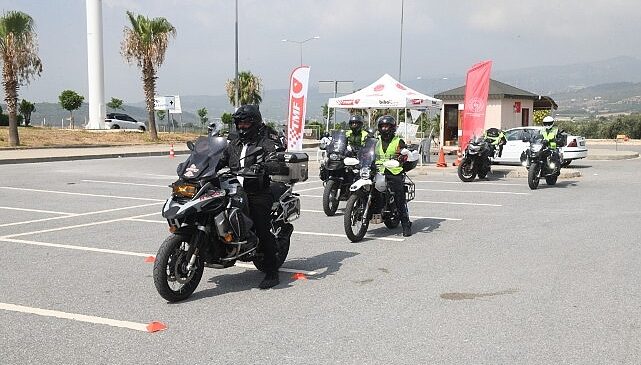 İleri sürüş motosiklet eğitimleri Yenişehir Belediyesinin takviyeleriyle veriliyor